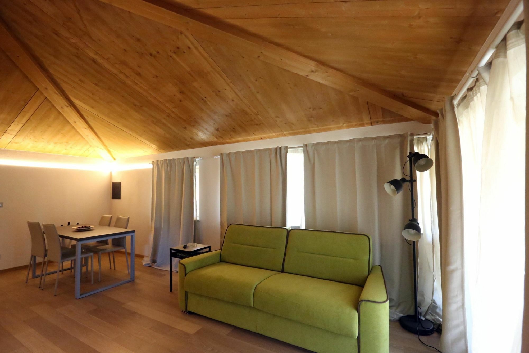 La Cascina Di Carlotta 1846 Agriturismo Alba  Buitenkant foto